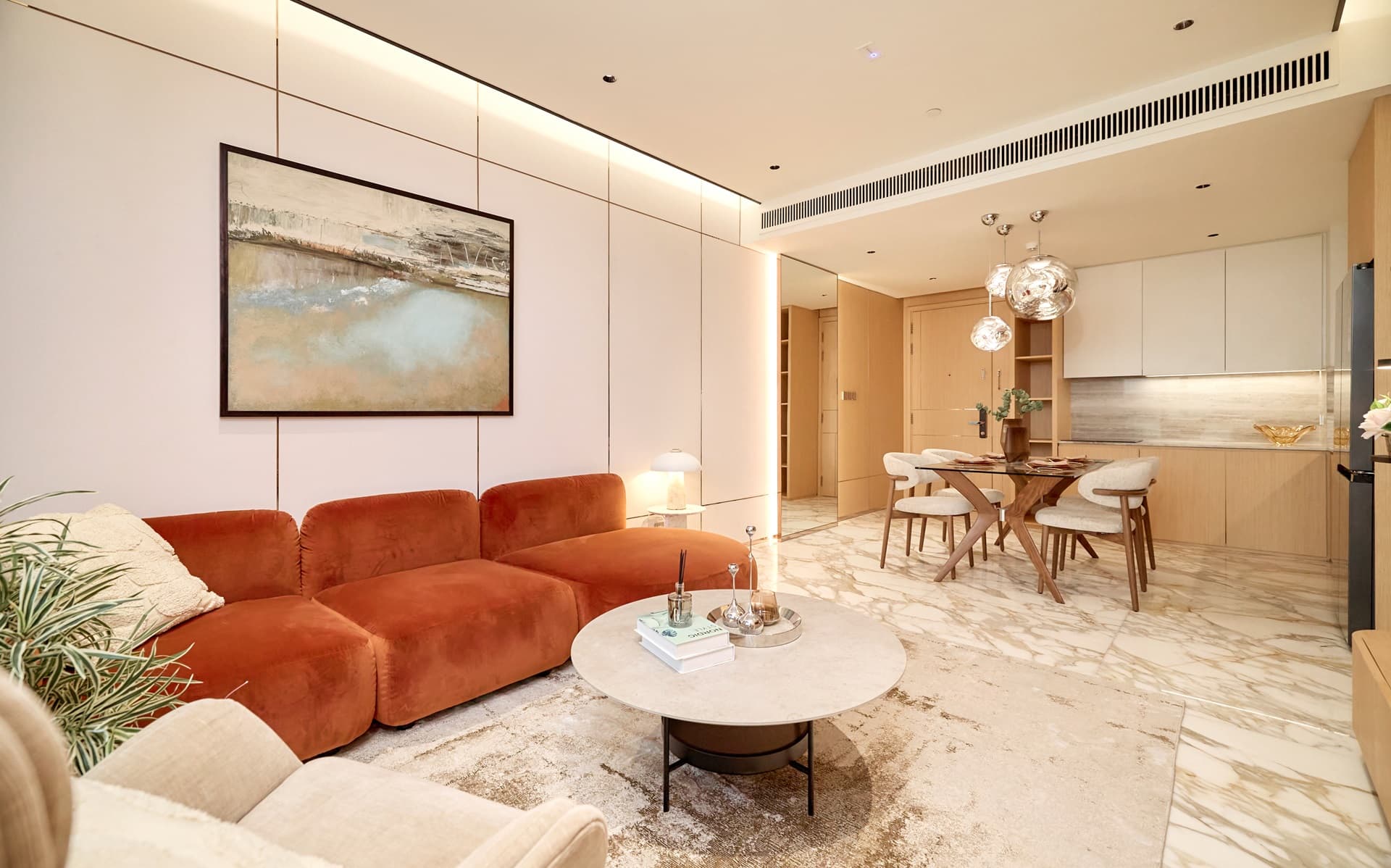 Sun Group ra mắt văn phòng bán hàng Sun Gallrely Tây Hồ, sa bàn, nhà mẫu Sun Cầu Giấy Sun Group ra mat van phong ban hang Sun Gallrely Tay Ho, sa ban nha mau Sun Cau Giay